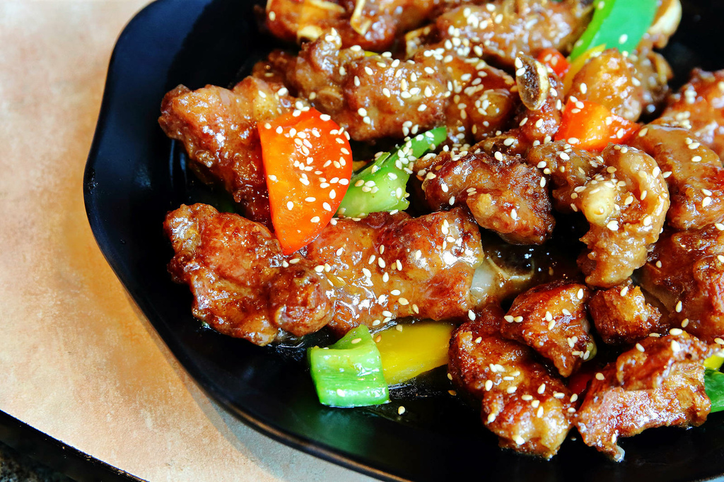 山下人家 寵物友善餐廳 墾丁平價海鮮熱炒