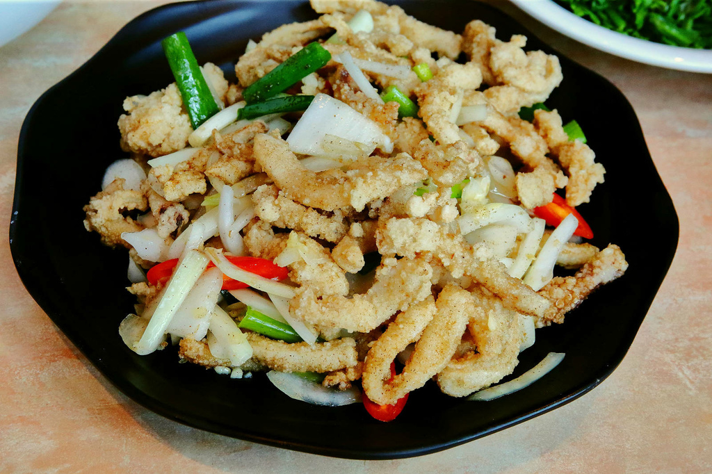 山下人家 寵物友善餐廳 墾丁平價海鮮熱炒