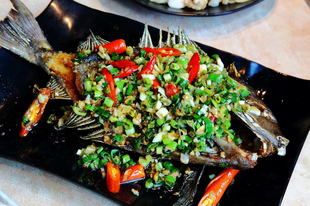 山下人家 寵物友善餐廳 墾丁平價海鮮熱炒