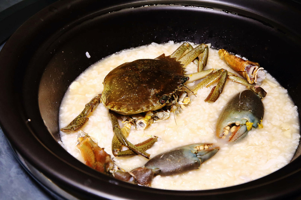 新莊美食推薦，新莊典華濤濤海鮮蒸氣鍋，新鮮海鮮、現蒸現吃，C