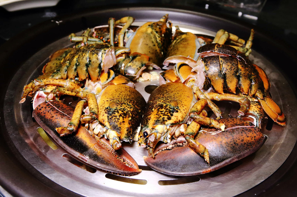 新莊美食推薦，新莊典華濤濤海鮮蒸氣鍋，新鮮海鮮、現蒸現吃，C