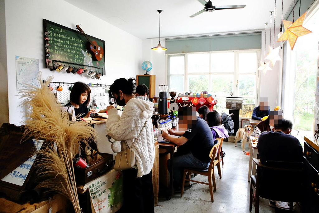 Deer Nana Cafe，新竹寵物友善餐廳推薦，有一大片