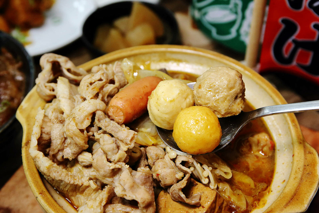 永和美食爆量肉丼，久似丼永貞店，份量超多滿到看不到白飯，大胃