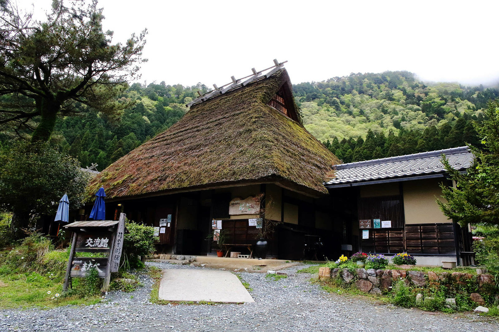 京都秘境-美山茅草屋之里｜美山合掌村，日本三大合掌村之一，被