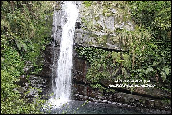 鴛鴦谷瀑布7.JPG