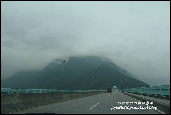 澳花瀑布1.JPG 澳花瀑布1.JPG