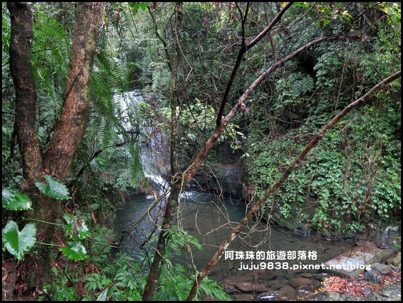 五峰旗瀑布8.JPG 五峰旗瀑布8.JPG