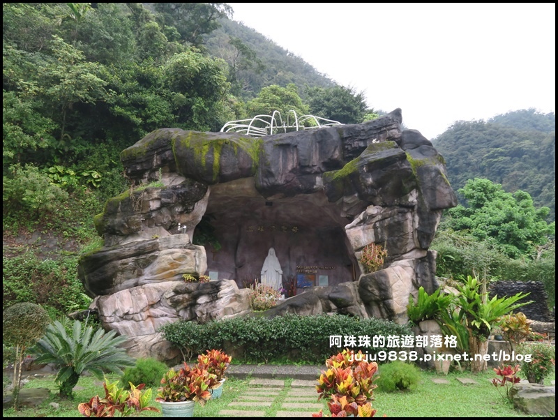 五峰旗瀑布22.JPG 五峰旗瀑布22.JPG