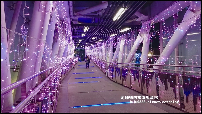 新北歡樂耶誕城5.JPG