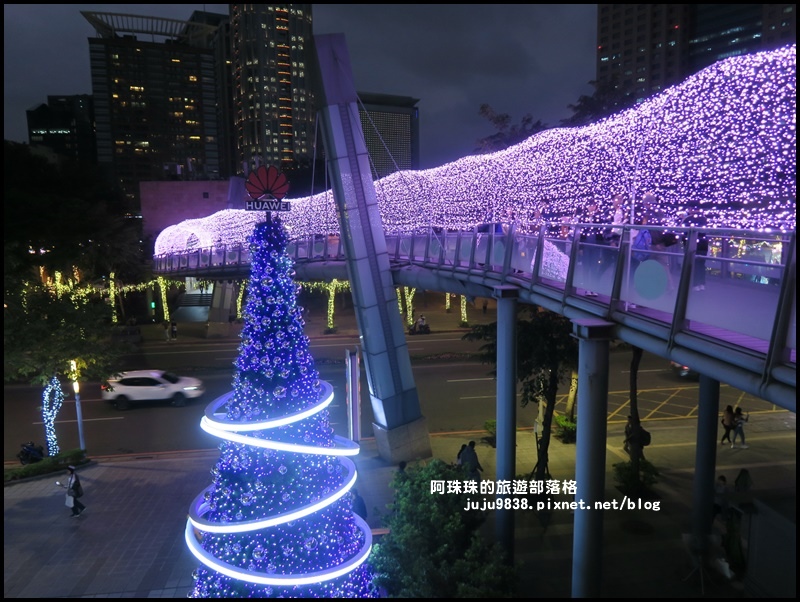 新北歡樂耶誕城16.JPG