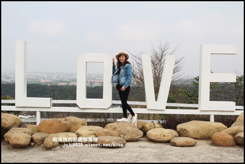 山丘上5.JPG 山丘上5.JPG