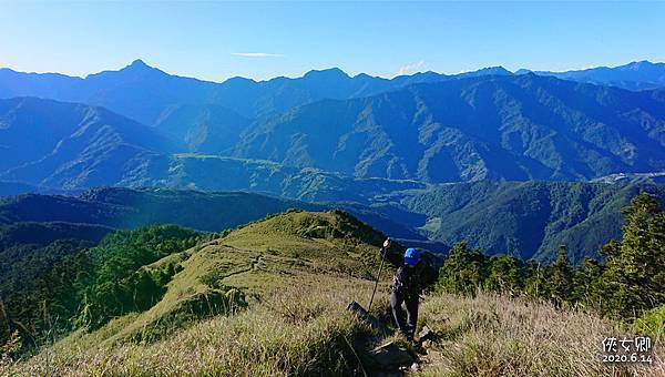 稜線上展望 稜線上展望