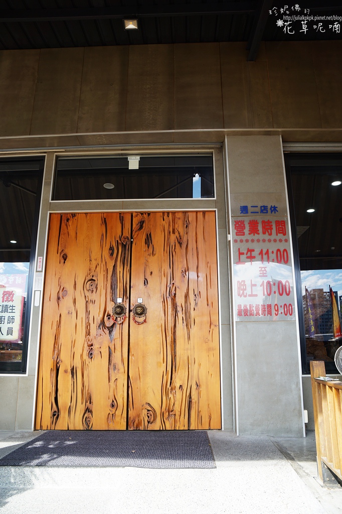 2_nEO_IMG.jpg 2_nEO_IMG.jpg