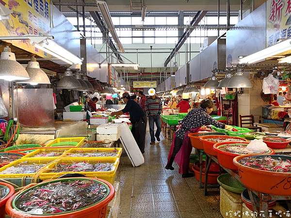 屏東 東港鎮 華僑市場採買魚貨 珍妮佛的花草呢喃 痞客邦 屏東 東港鎮 華僑市場採買魚貨 珍妮佛的花草呢喃 痞客邦