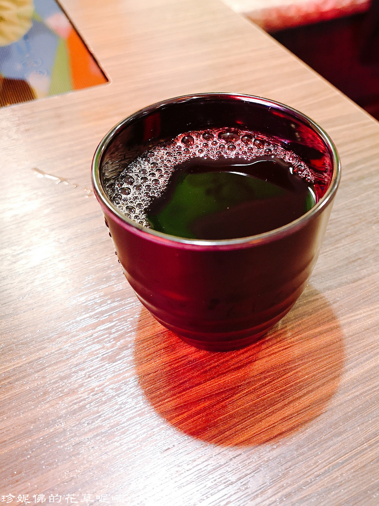 Champs Elysees.jpg Champs Elysees.jpg