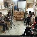 玉山旅社所支持的另一個空間：二通672,在日前舉辦彭昱臻及劉至君吉他演唱,是第一場音樂會！.jpg