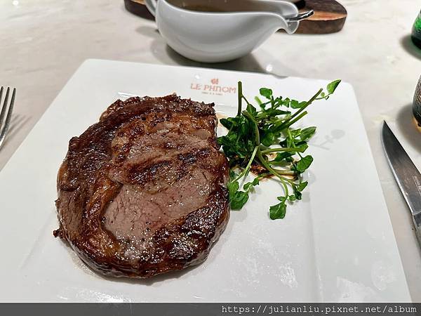 【柬埔寨。金邊】到東方小巴黎Le Phnom 1929，品味