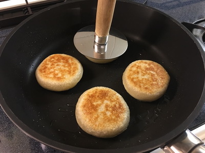 相片 2018-4-15 下午12 03 09_調整大小.jpg 相片 2018-4-15 下午12 03 09_調整大小.jpg