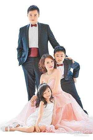 JULIA婚紗-資料來源-中時電子報 JULIA婚紗-資料來源-中時電子報
