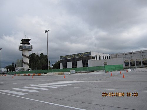 Granada airport.jpg