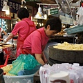 8.24 Seoul - Gwangjang Market 2.JPG