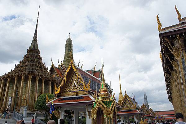 9.2 Wat Phra Kaew & Grand Palace 2.JPG