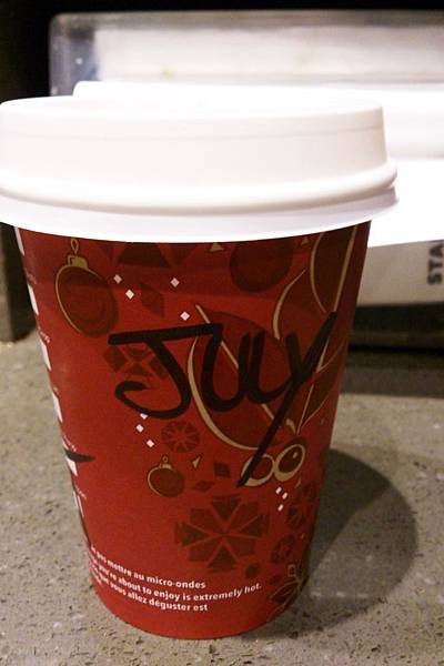 11.14 London - Starbucks.jpg