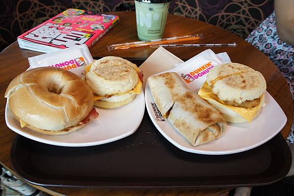 7.24 Breakfast @Dunkin' Donutsa.jpg