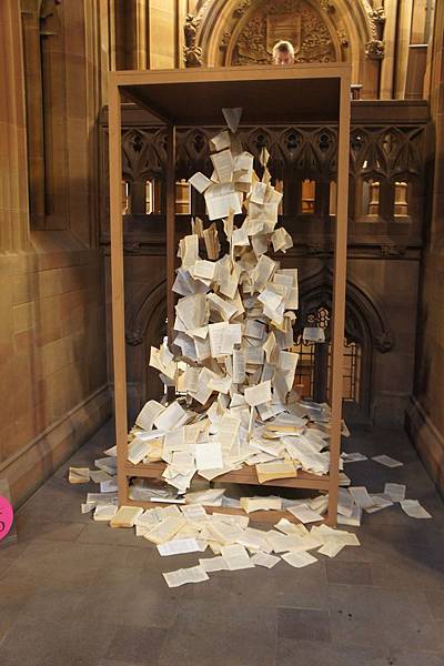 1.3 Manchester - John Rylands Library 1 - Lost in Literaturea.jpg