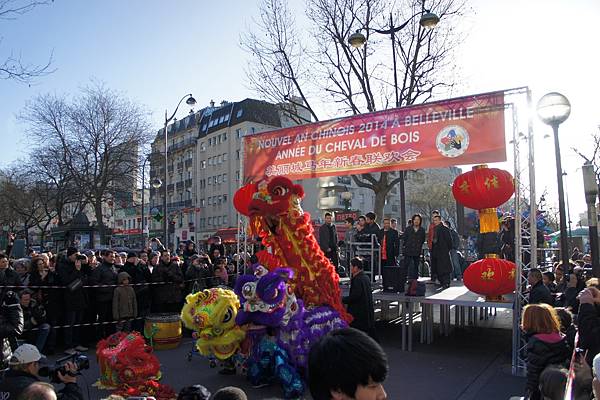 2.2 Paris - CNY Parade in Belleville 5a.jpg