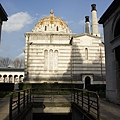 2.15 Paris - Pere Lachaise Cemetery 6a.jpg