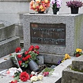 2.15 Paris - Pere Lachaise Cemetery 12 - Jim Morrisona.jpg