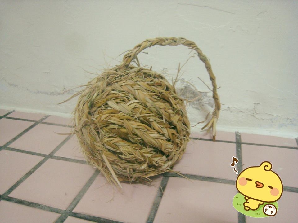 straw ball