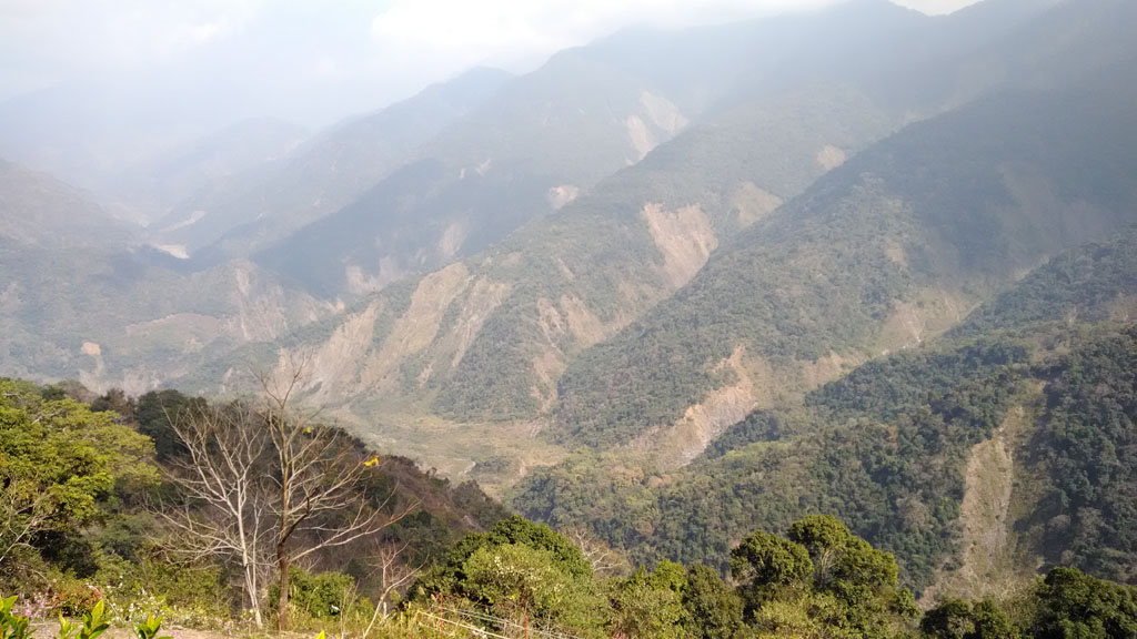 /tmp/php1y9On9 /tmp/php1y9On9