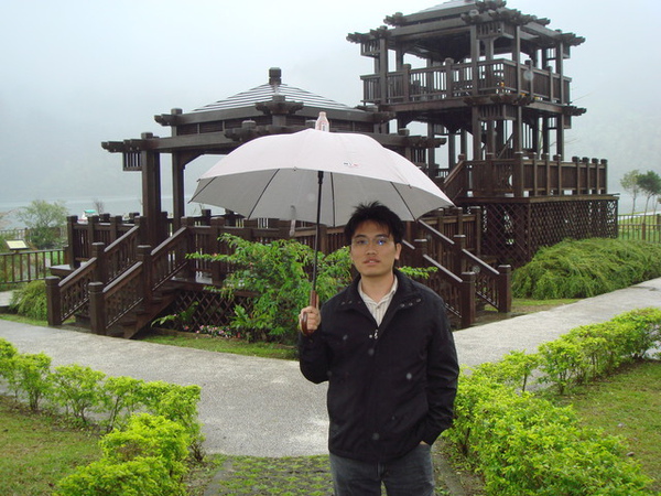 鯉魚潭居然開始下雨了