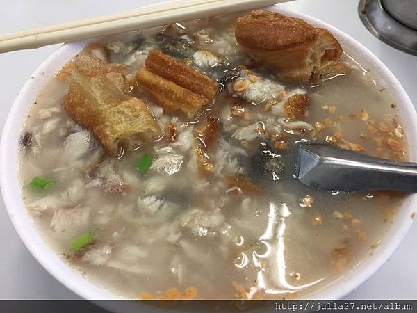 台南早餐｜來台南必吃的早餐「阿堂鹹粥」超級新鮮又美味！