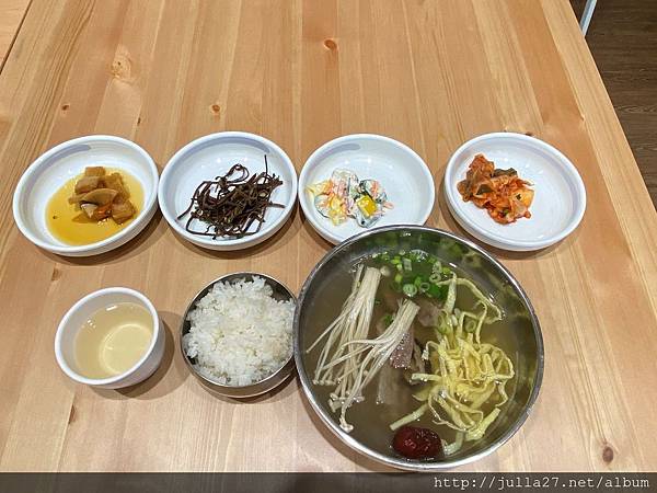 【台中美食推薦】你沒吃過的韓式料理都在「首爾宴家」等你！