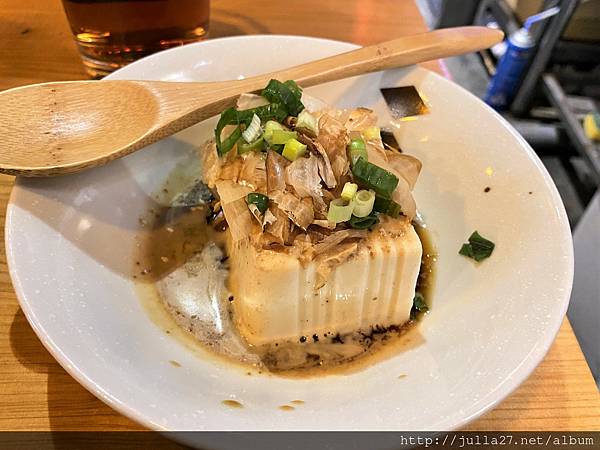 台中牛肉麵｜好吃的牛肉麵推薦「新撰組-地表最強牛肉拉麵」必吃！