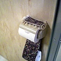 廁所的衛生紙都搞得這麼精緻唷！