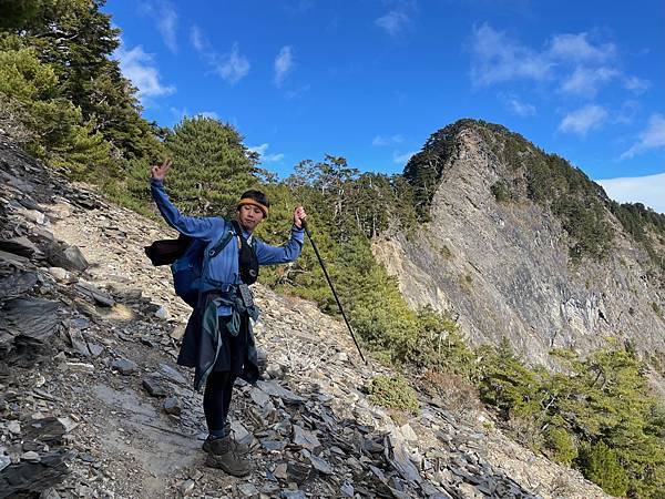 57572E03-6B0D-483D-B237-AE654408EFE8 57572E03-6B0D-483D-B237-AE654408EFE8