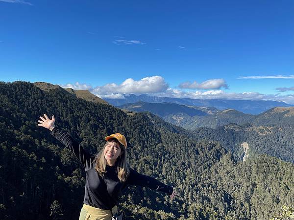 DFAF9B84-8BFC-4780-906F-4269602FC1C1 DFAF9B84-8BFC-4780-906F-4269602FC1C1