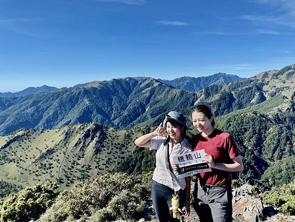 CE1D9B3E-1A35-4954-911A-25E2511CE246_1_105_c CE1D9B3E-1A35-4954-911A-25E2511CE246_1_105_c