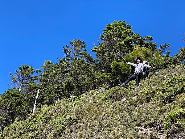 69D915A2-52D2-4216-9FA6-1DFAE0AEB62B_1_105_c 69D915A2-52D2-4216-9FA6-1DFAE0AEB62B_1_105_c