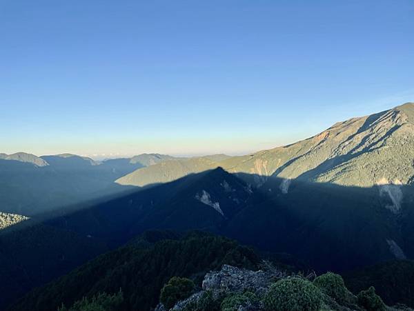 1C822940-5B07-4E13-893A-A6C191B6264E_1_105_c 1C822940-5B07-4E13-893A-A6C191B6264E_1_105_c