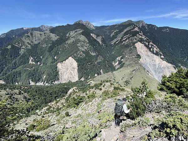 5980F3E7-0E40-4CF1-A2C6-AC2FED49E3ED_1_105_c 5980F3E7-0E40-4CF1-A2C6-AC2FED49E3ED_1_105_c