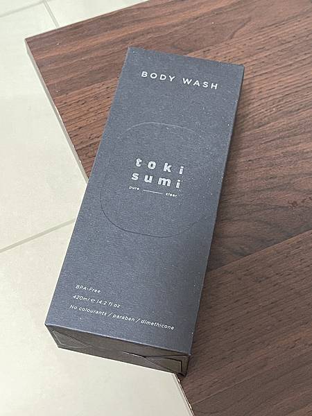 【開箱】toki sumi 黑皂液 洗澡肥皂 【開箱】toki sumi 黑皂液 洗澡肥皂