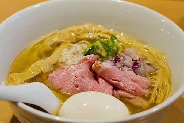 美食 食記 東京新宿歌舞伎町好一朵美麗的鳳仙花鳳仙花拉麵沾麵推薦美女店員 魚漿夫婦 痞客邦