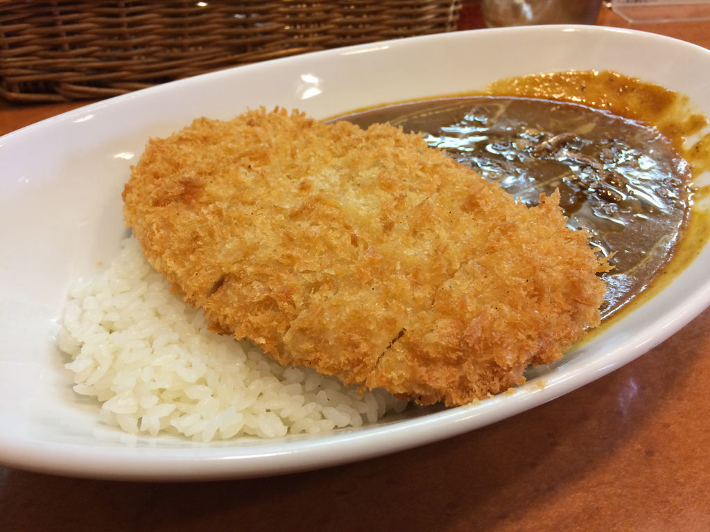 [食記] 東京 伽哩屋DEW 轉角路邊的小咖哩飯店