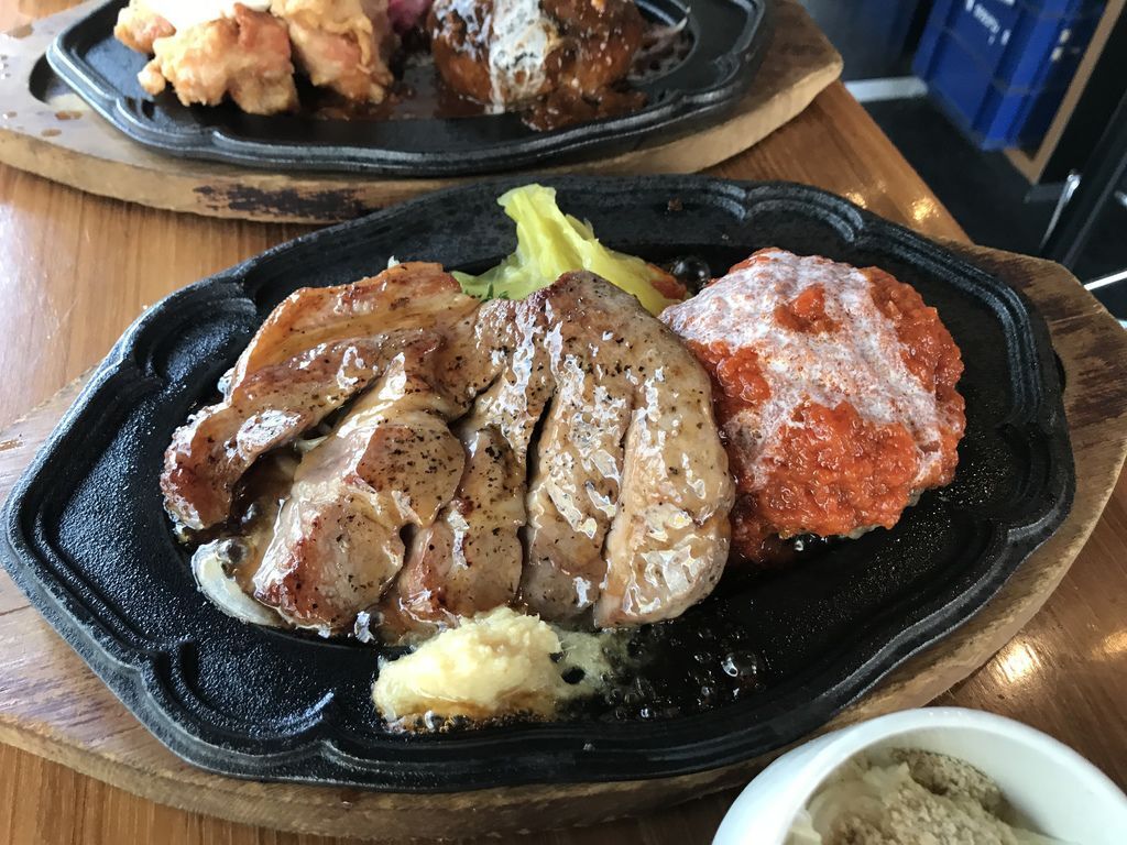 [食記] 東京 秋葉原 煎豬排跟漢堡肉是飲料