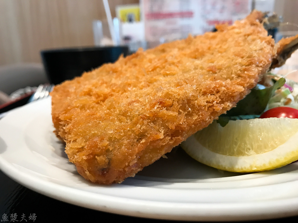 圖 東京 吉池食堂 看完日劇後的アジフライ